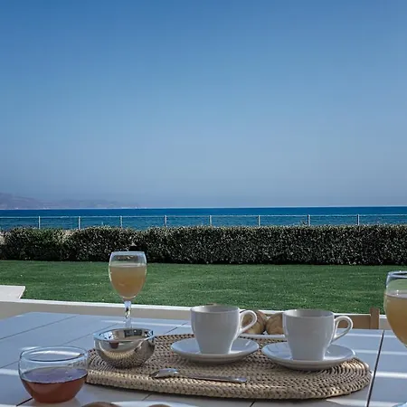 Villa Akti